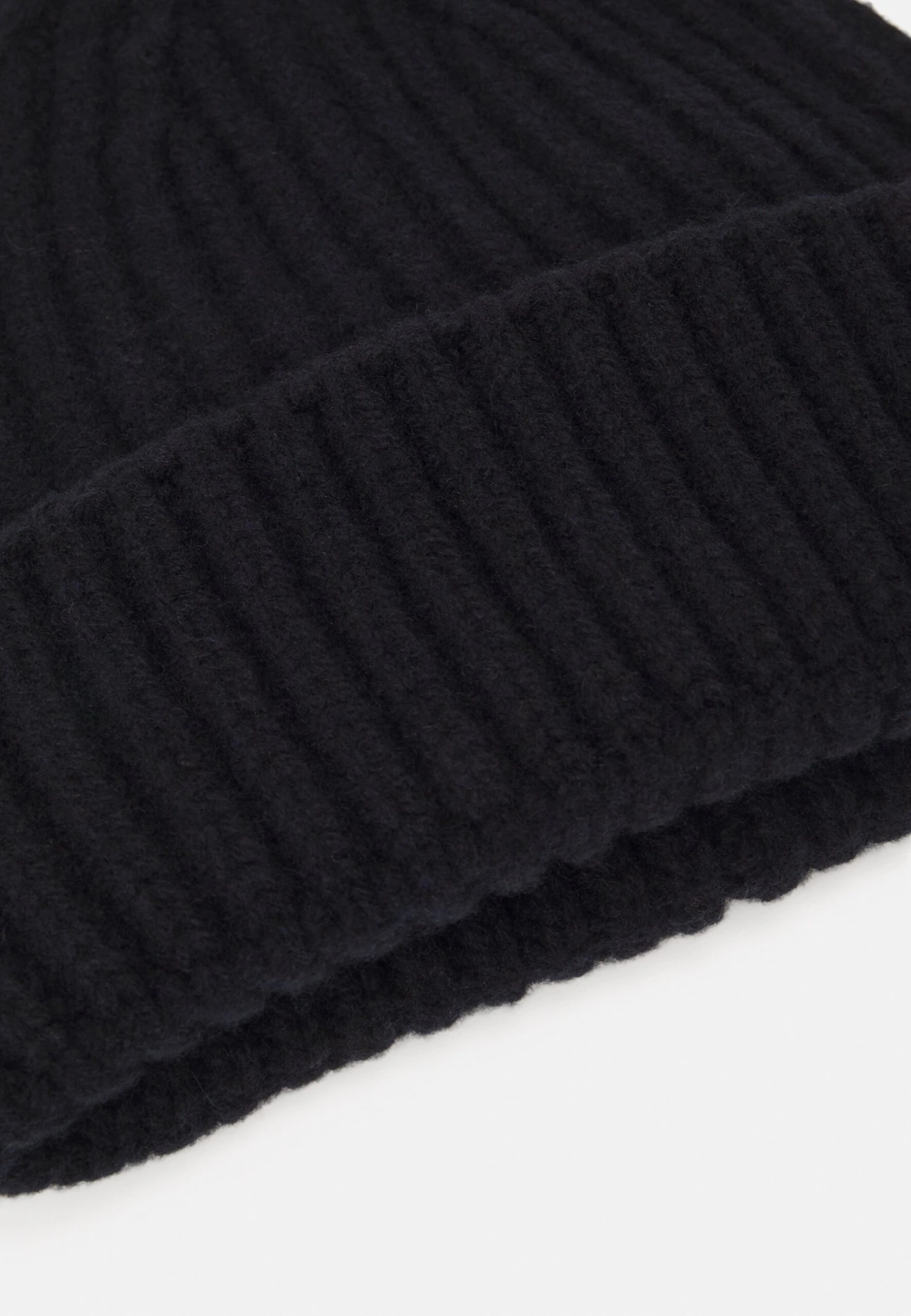 ARKET Unisex - Beanie - Navy 3 ARKET Unisex - Beanie - Navy - Image 3