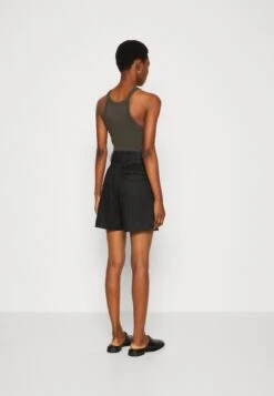 ARKET Shorts - Shorts 8 ARKET Shorts - Shorts -Arket UK Sales Store dd45bffbe6474ee59c88e3b054d5daeb