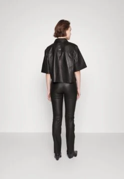 ARKET Leather Trousers - Black -Arket UK Sales Store ebffd15fcf644c72a06bcd12df459c36