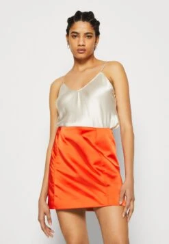 ARKET Mini Skirt - Orange -Arket UK Sales Store f61a7c93dcdf48b08fde2b0d0b4b252a