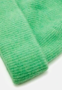 ARKET Unisex - Beanie - Green -Arket UK Sales Store f857f8a9cbb041e9a2ce578d6a2e48b8