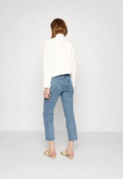 ARKET Straight Leg Jeans - Sky Blue -Arket UK Sales Store ffa87915a94e47e1bfcb52317757dd79